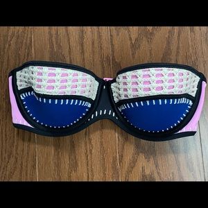 NWOT Victoria Secret strapless push up bra/bikini top
